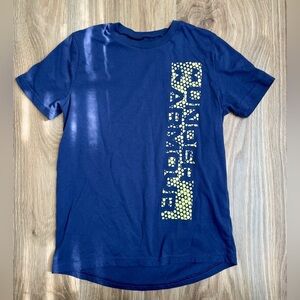Under Armour T-Shirt youth medium excellent used condition